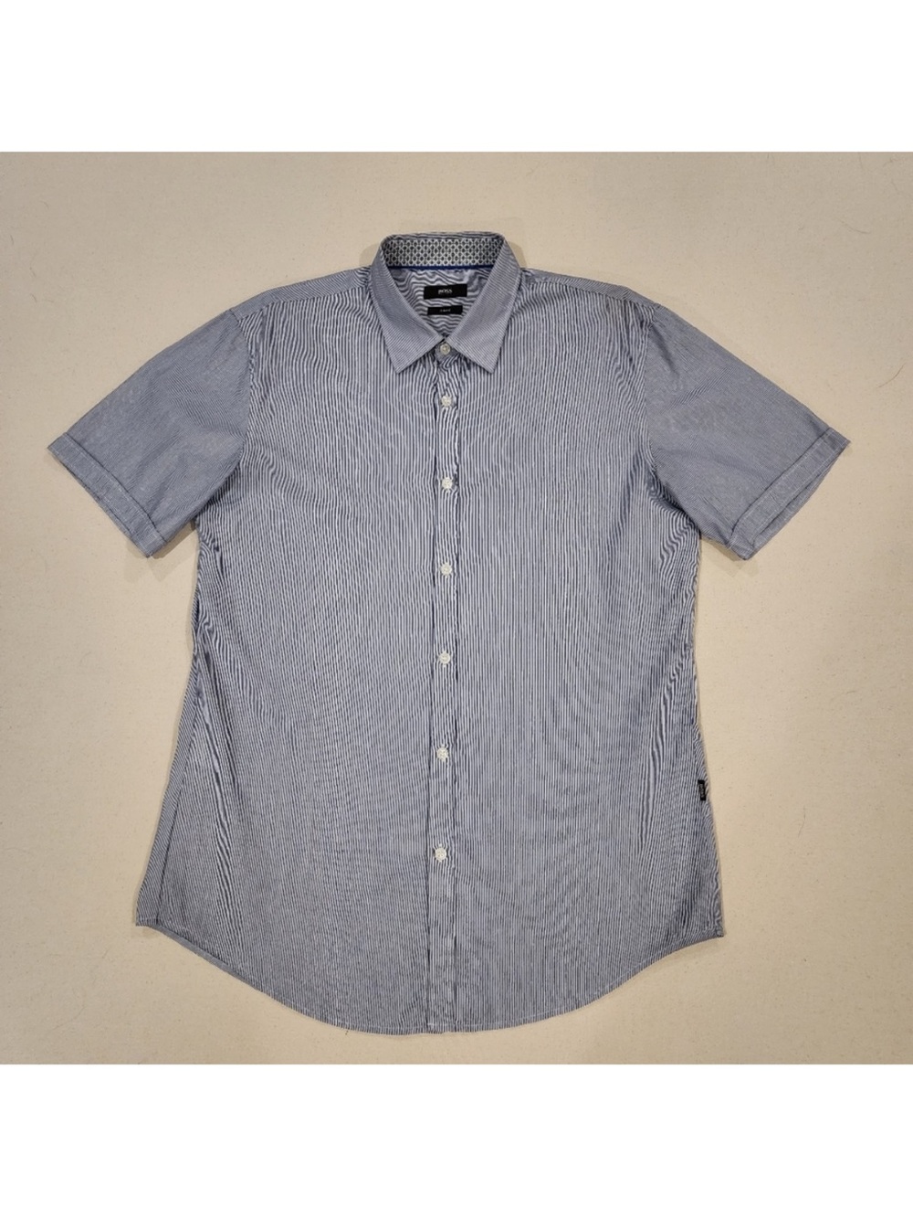 Hugo Boss Slim Fit Button Down L - Picture 2 of 5